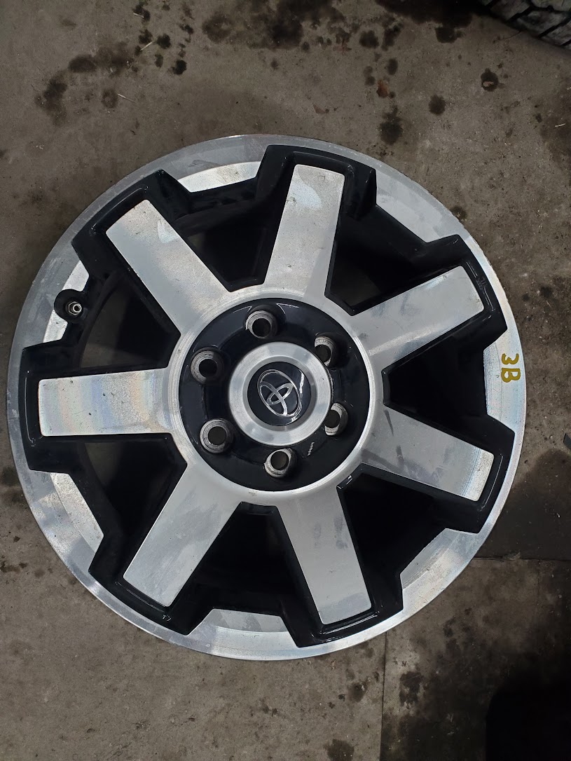 Wheel for Toyota vehicles
