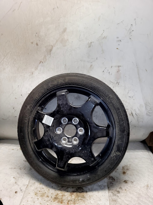 Wheel for Cadillac vehicles