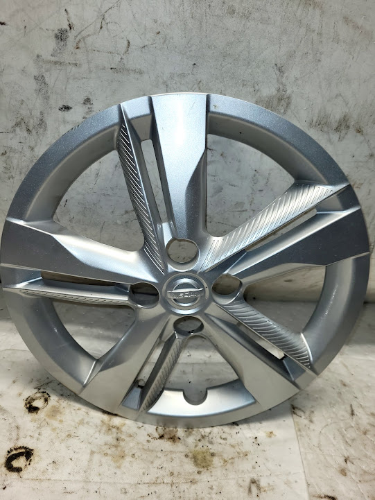 Wheel Cover for Nissan vehicles