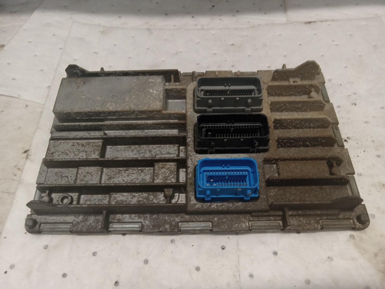 Engine Control Module for Chevrolet and GMC vehicles
