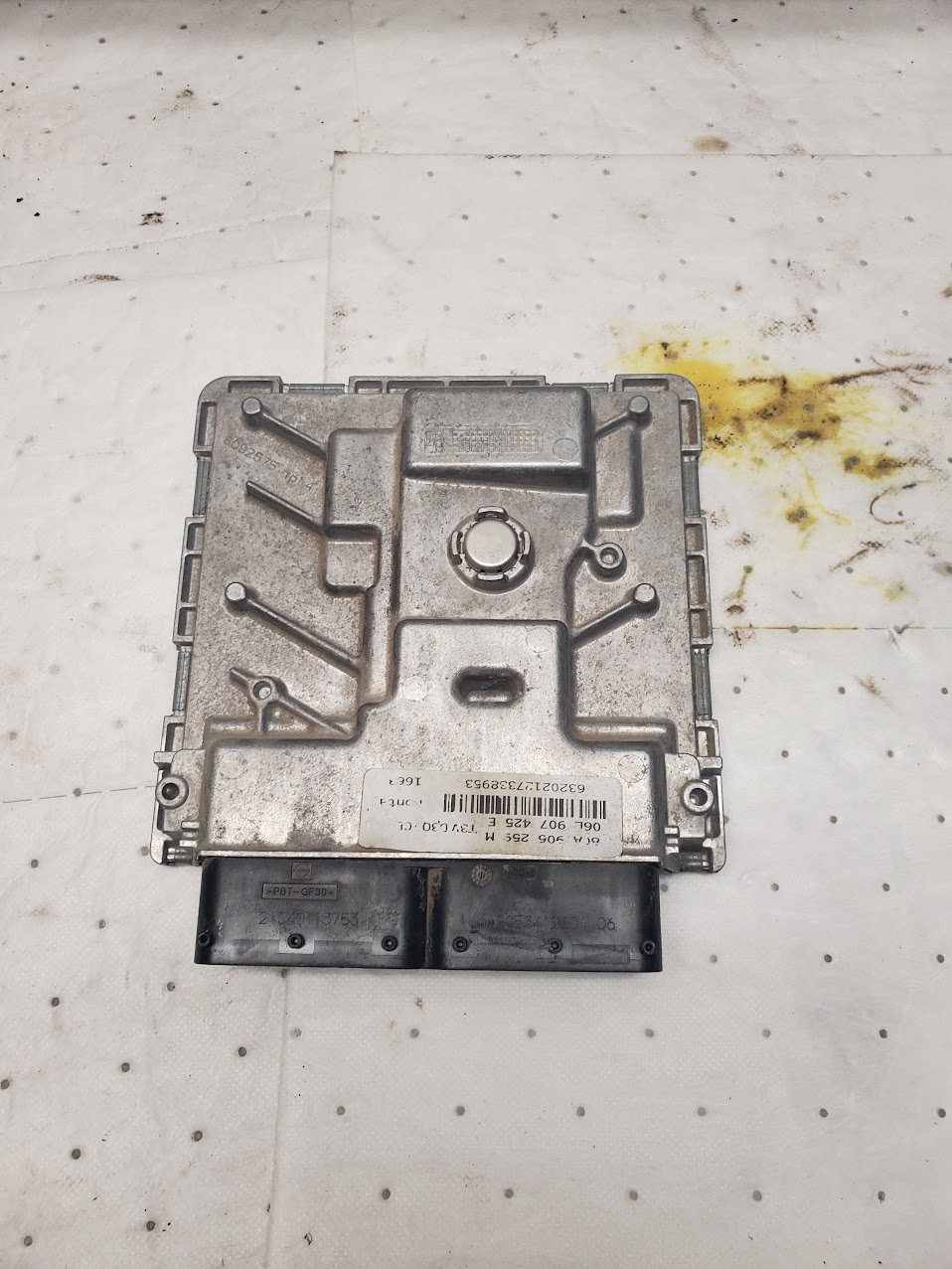 Engine Control Module for Audi vehicles