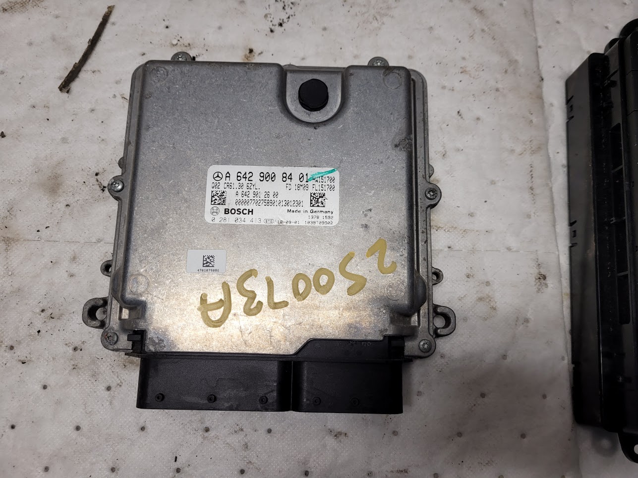 Engine Control Module for Mercedes-Benz vehicles