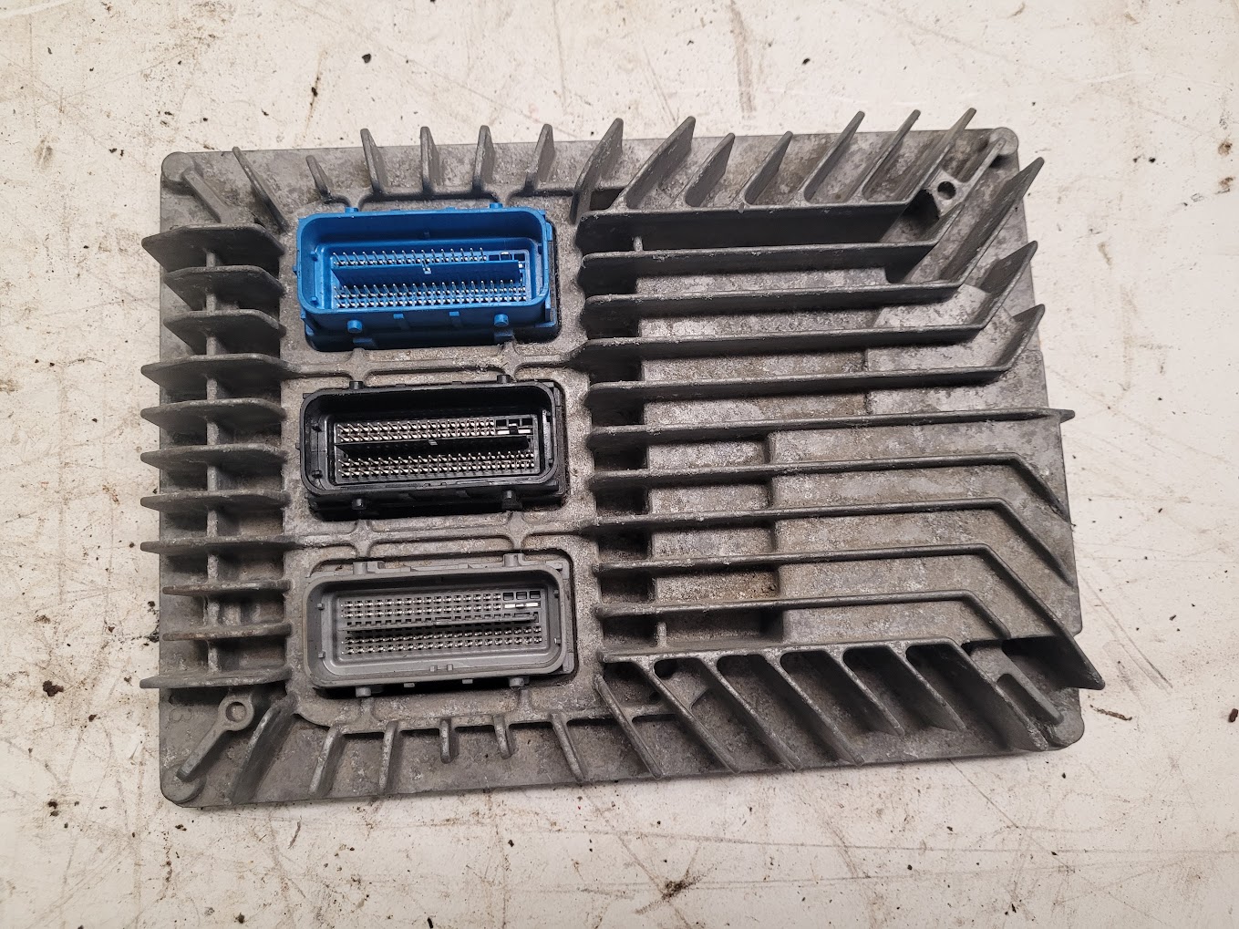 Engine Control Module for GMC, Buick, Chevrolet and Cadillac vehicles