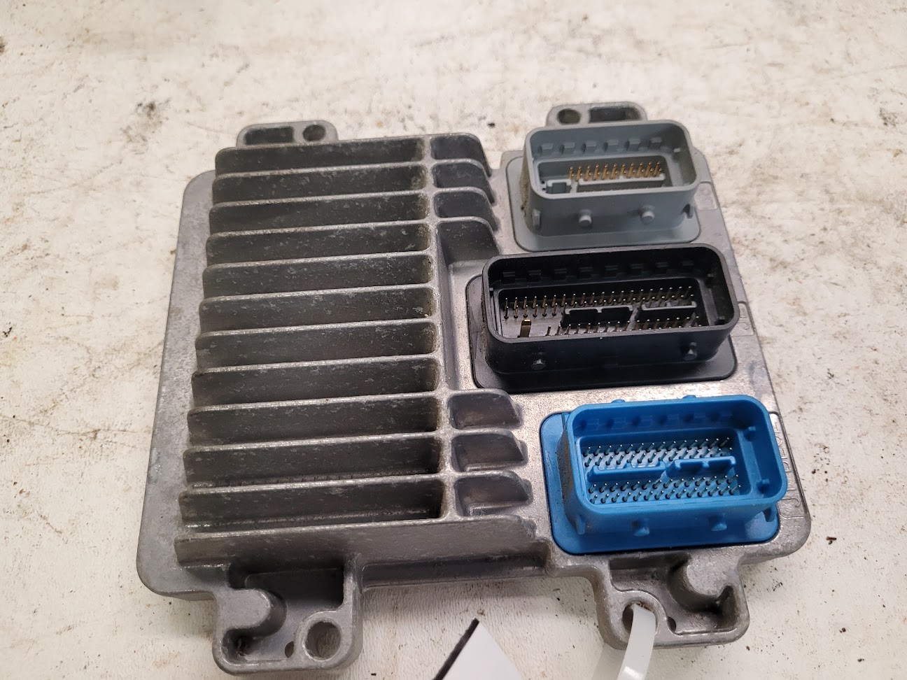 Engine Control Module for Buick, Saab, Chevrolet, GMC, Isuzu and Hummer vehicles