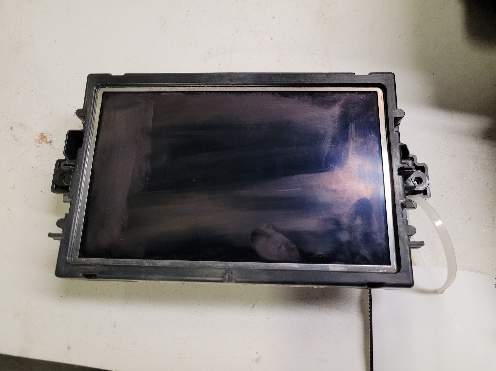 Information Screen for Mercedes-Benz vehicles