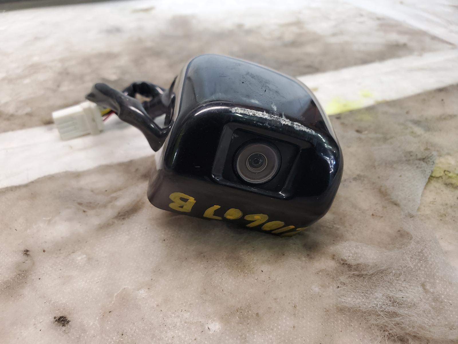 Camera Projector for Nissan vehicles