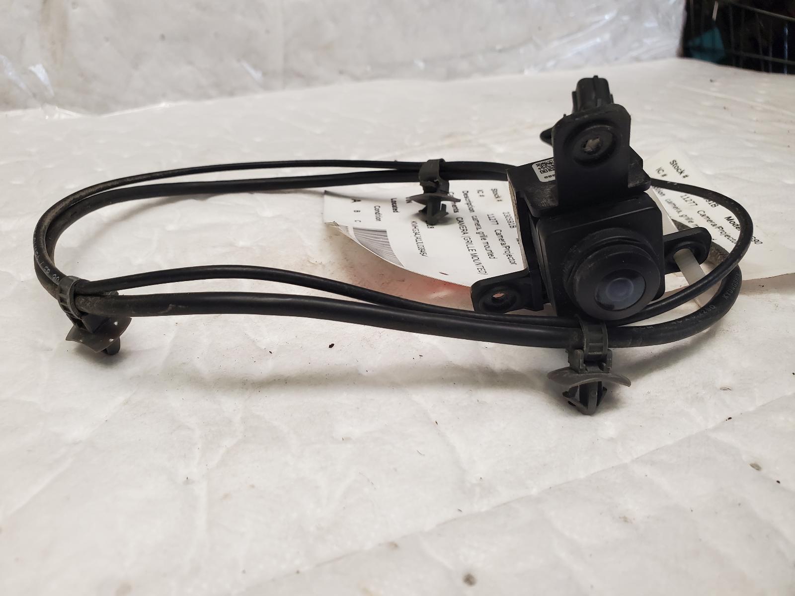Camera Projector for Genesis vehicles