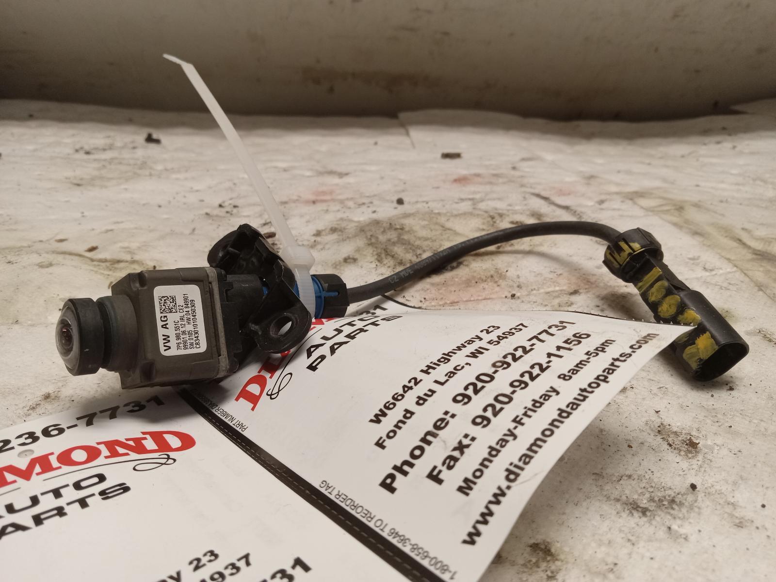 Camera Projector for Audi vehicles