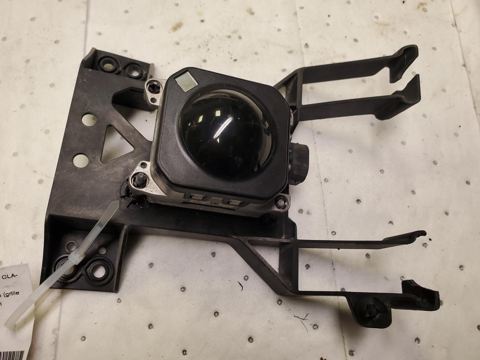 Camera Projector for Mercedes-Benz vehicles