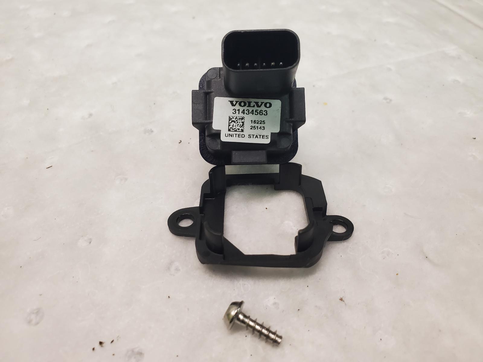 Camera Projector for Volvo vehicles
