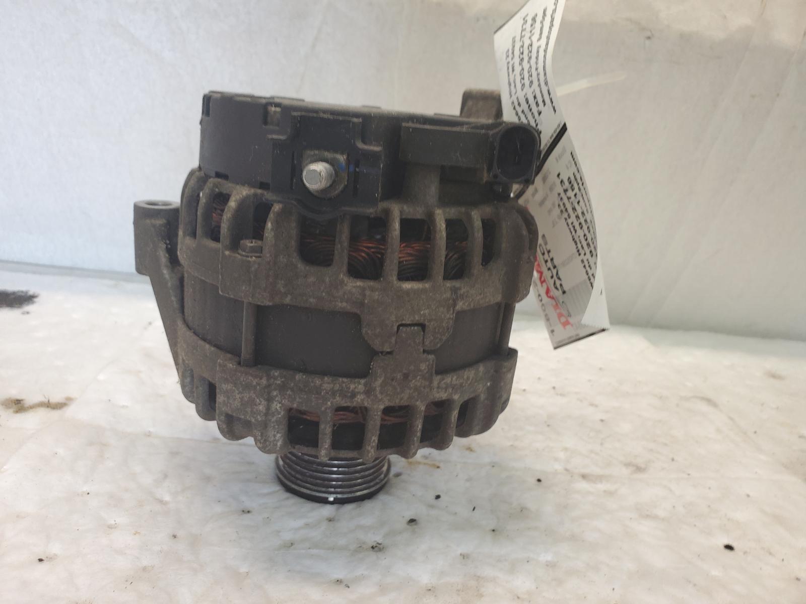 Alternator for Volvo vehicles