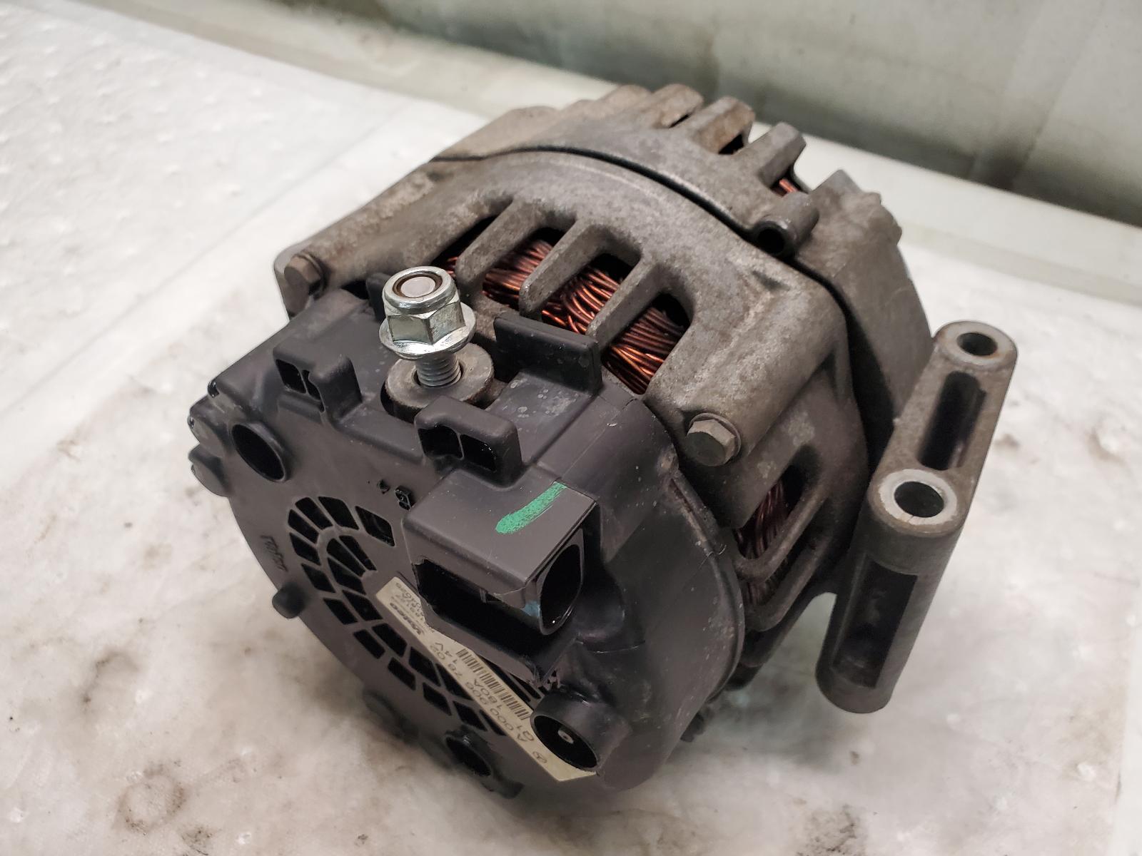 Alternator for Mercedes-Benz vehicles