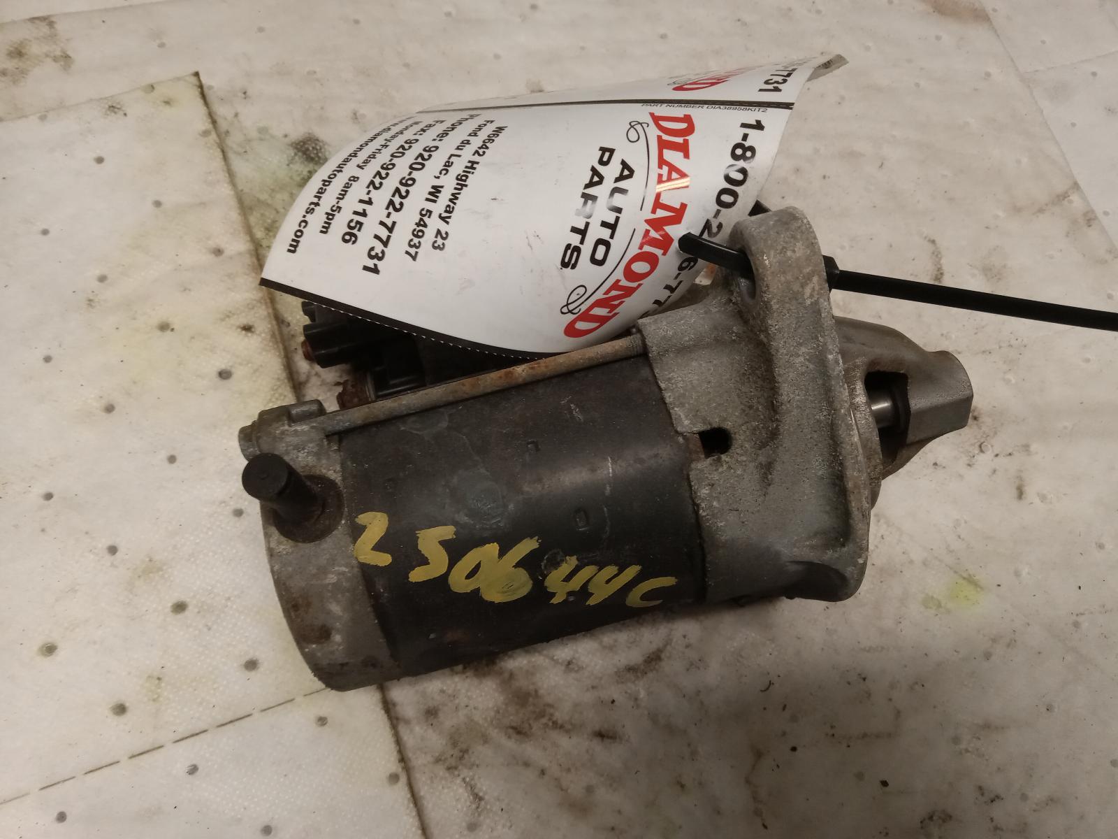 Starter Motor for Toyota and Pontiac vehicles