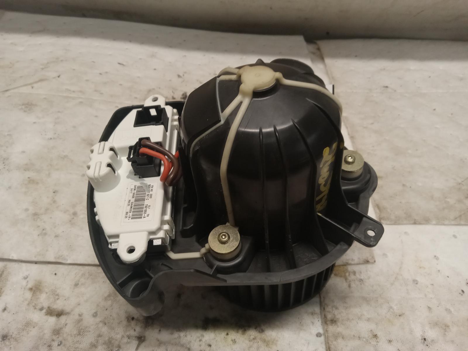 Blower Motor for Volkswagen vehicles