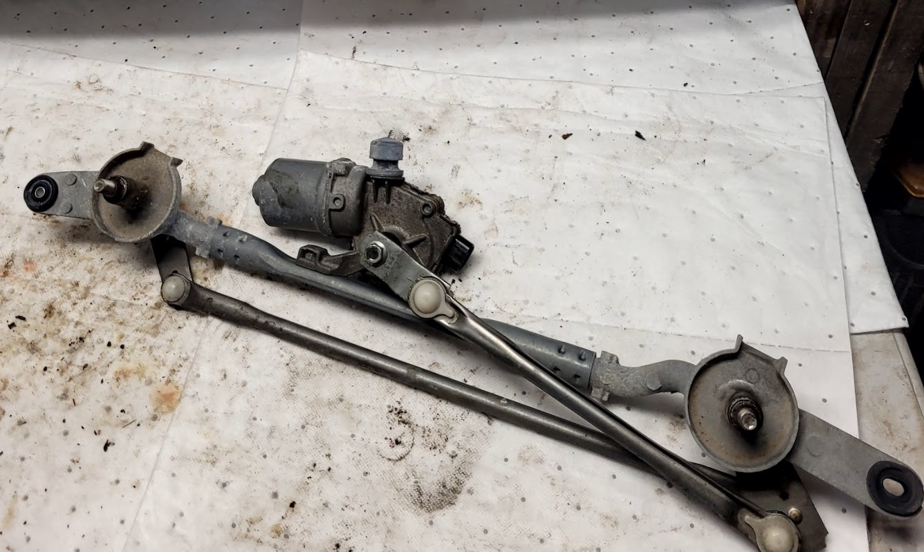 Windshield Wiper Motor for Chevrolet and GMC vehicles