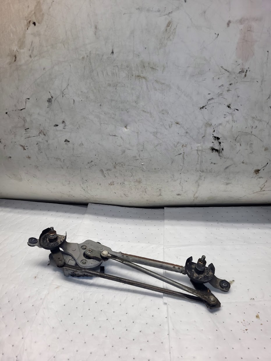 Windshield Wiper Motor for Infiniti vehicles