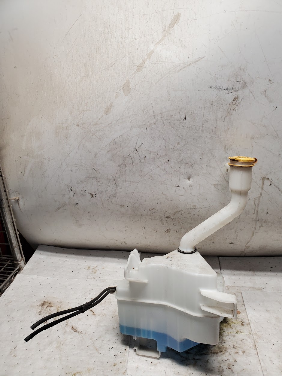 Washer Reservoir Assembly for Subaru vehicles