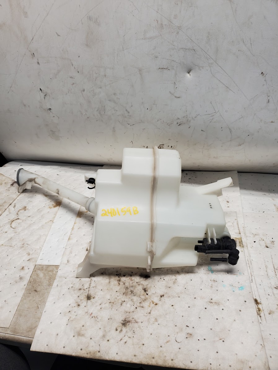 Washer Reservoir Assembly for Nissan vehicles