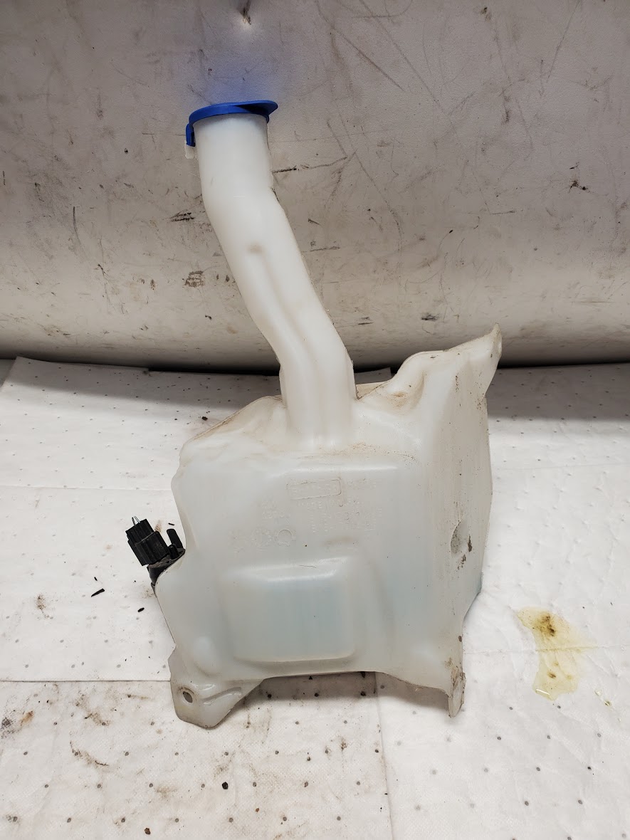 Washer Reservoir Assembly for Ford vehicles