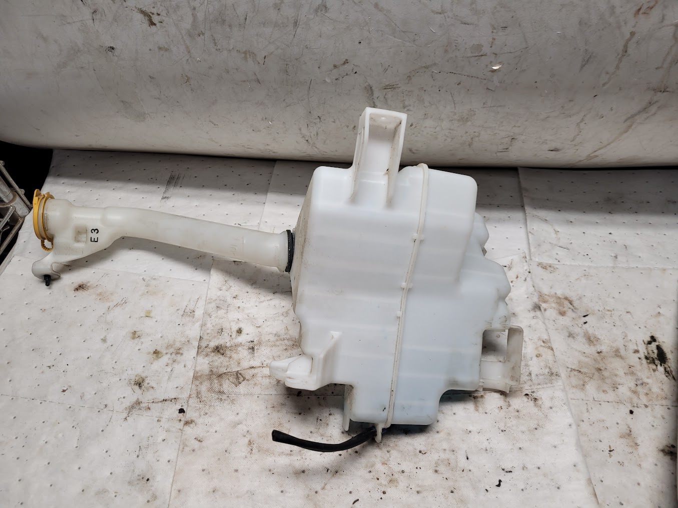 Washer Reservoir Assembly for Subaru vehicles