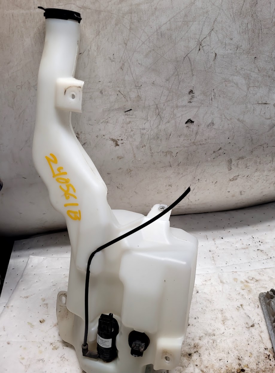 Washer Reservoir Assembly for Chevrolet and GMC vehicles