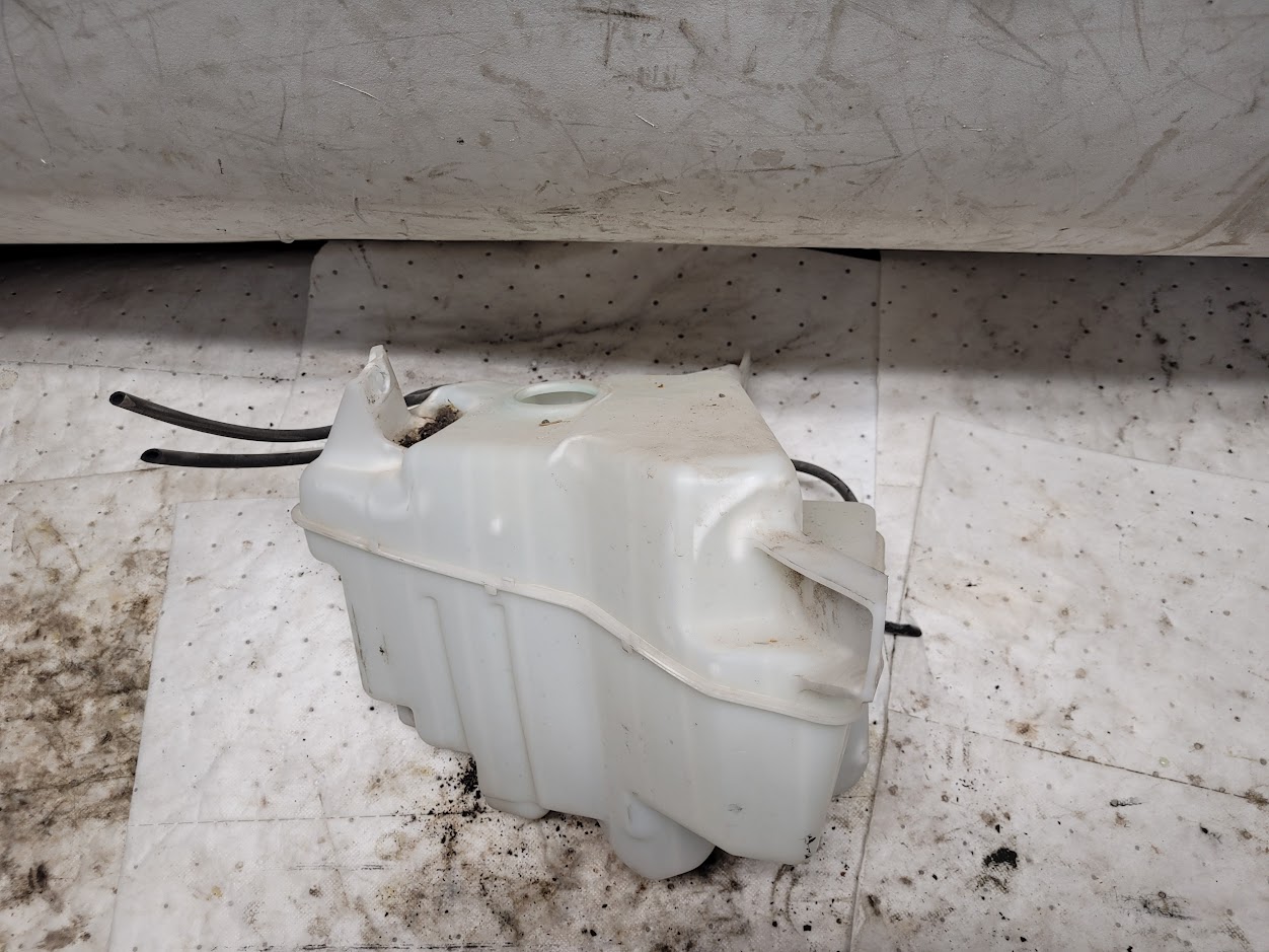 Washer Reservoir Assembly for Subaru vehicles