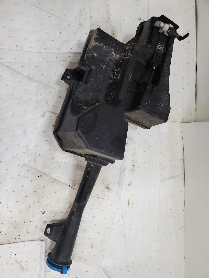 Washer Reservoir Assembly for Honda vehicles
