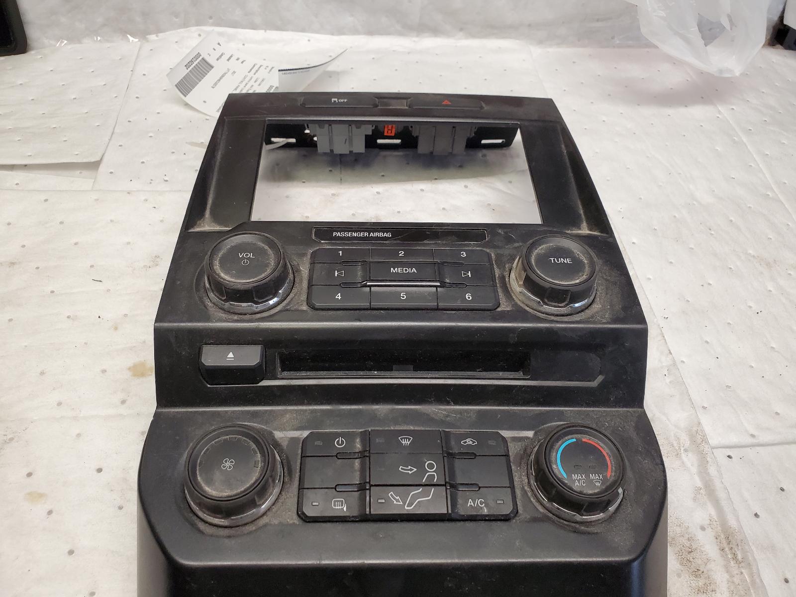 Radio Audio for Ford vehicles