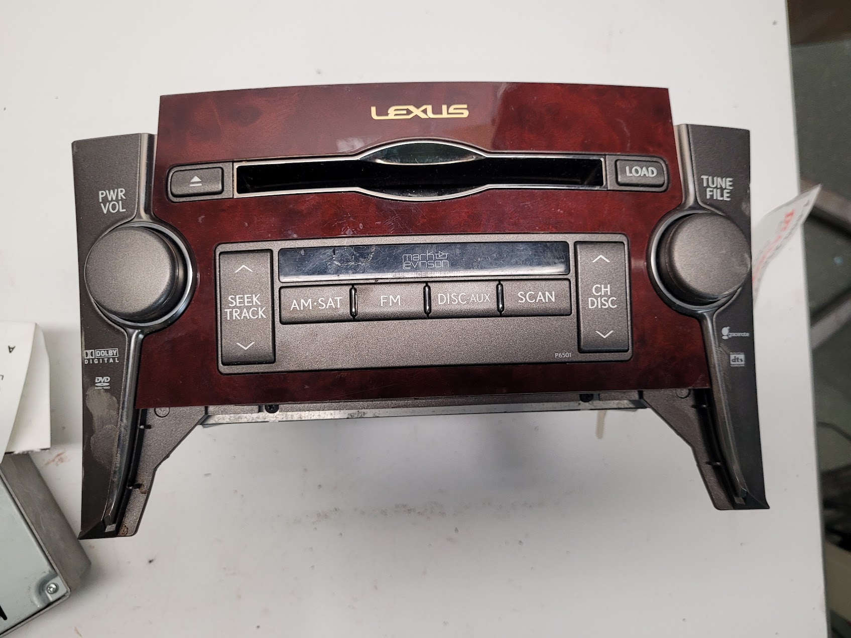Radio Audio for Lexus vehicles