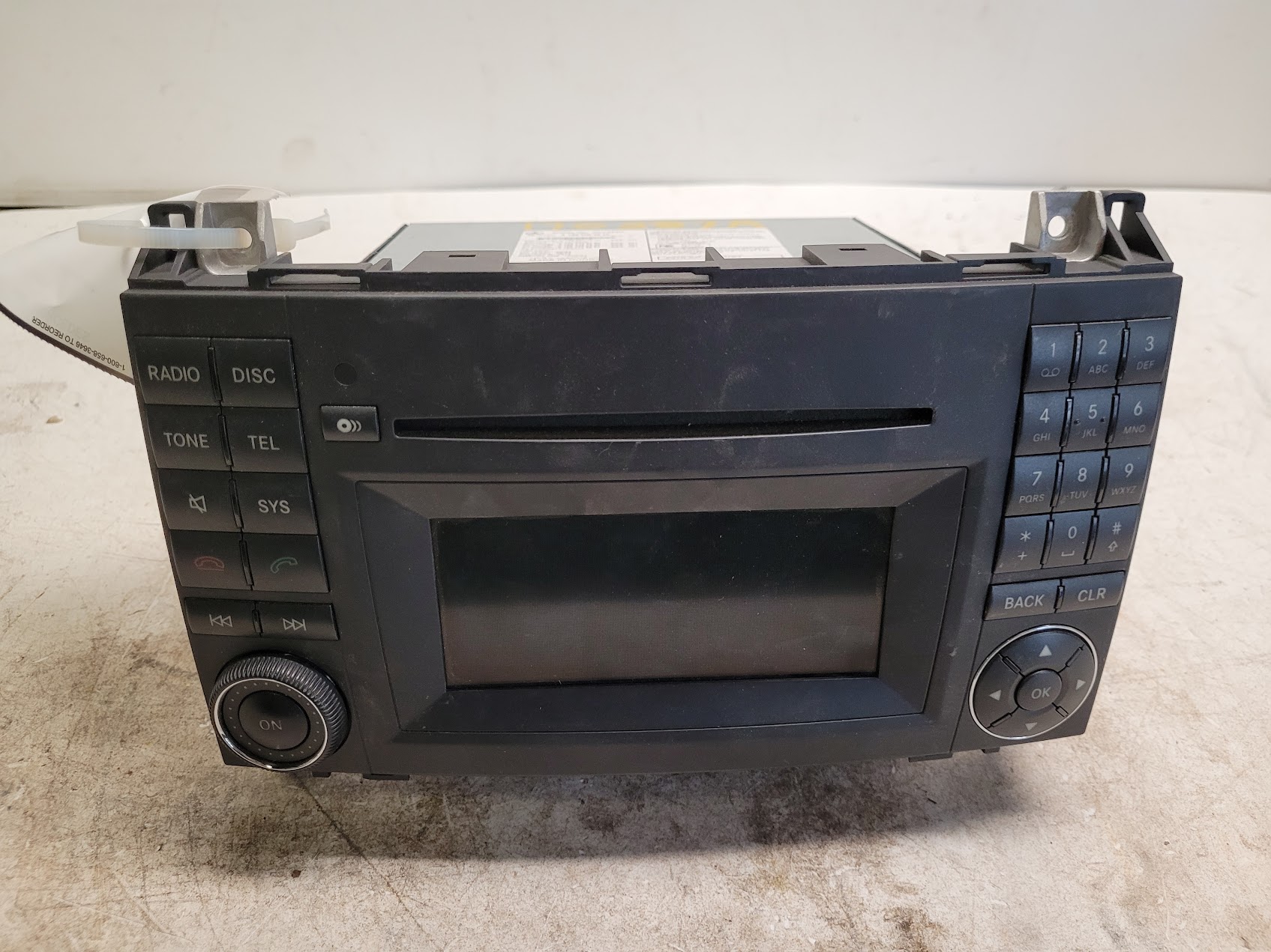 Radio Audio for Mercedes-Benz vehicles