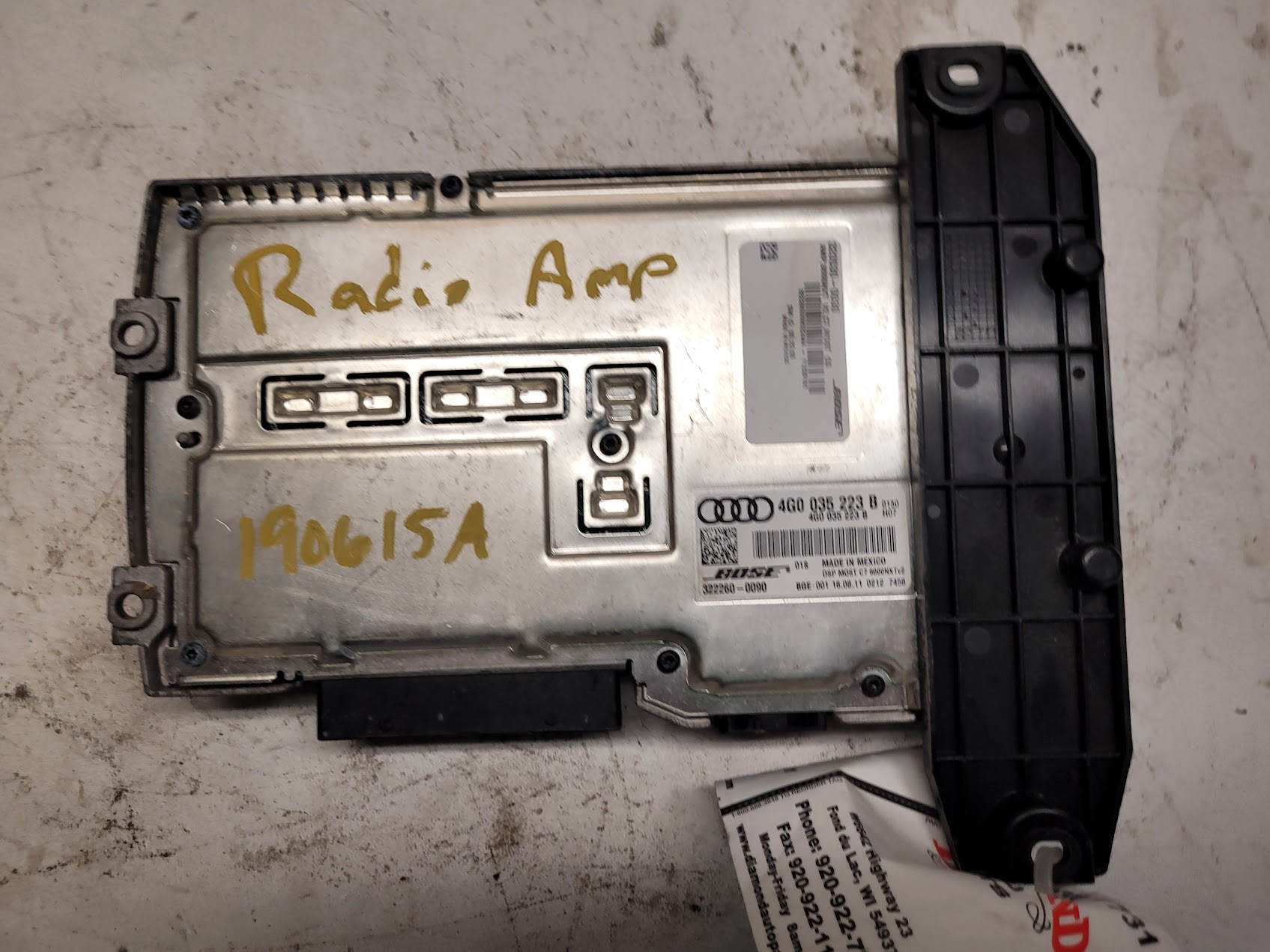 Radio Audio for Mercedes-Benz vehicles