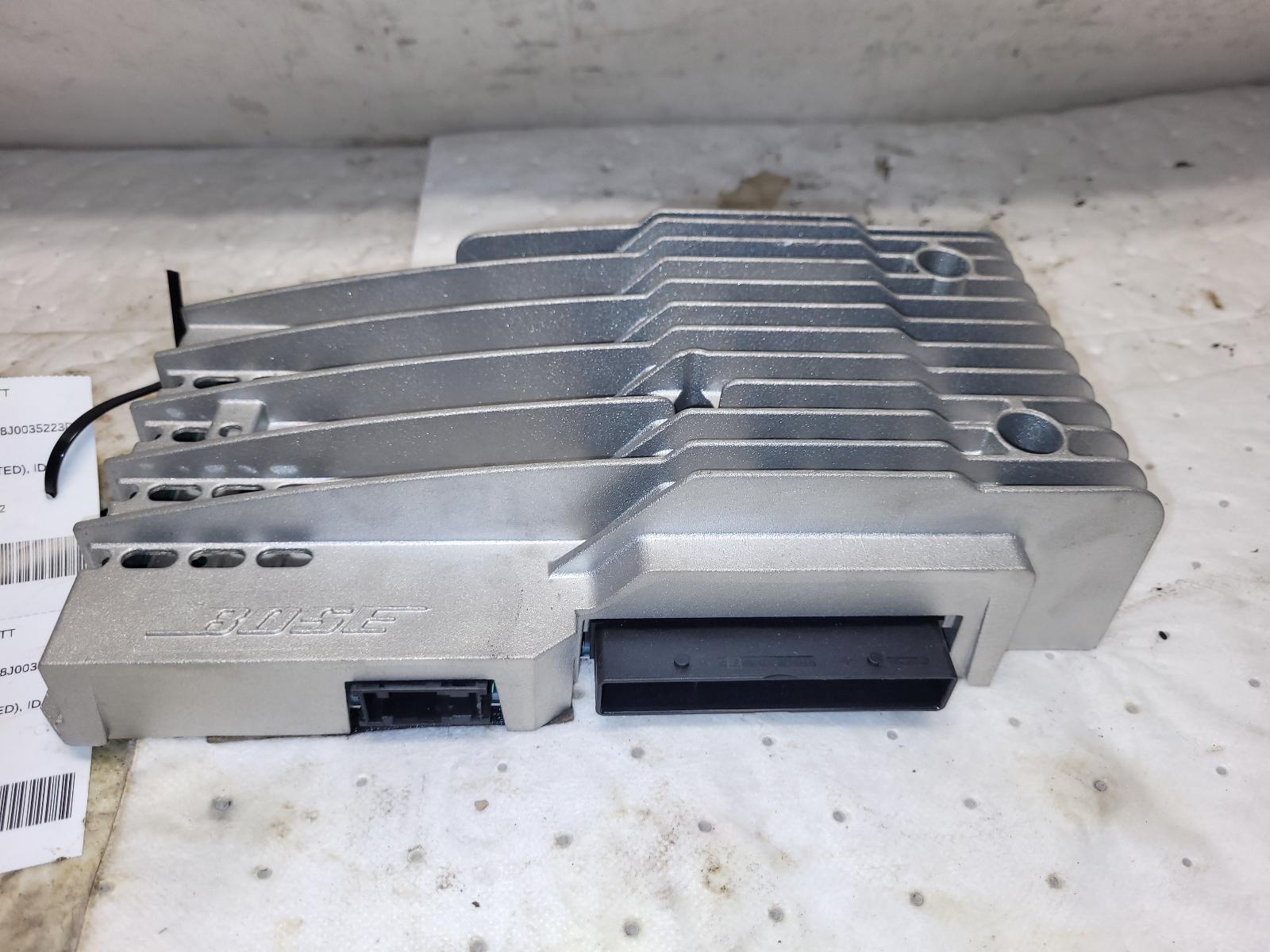 Radio Audio for Audi vehicles