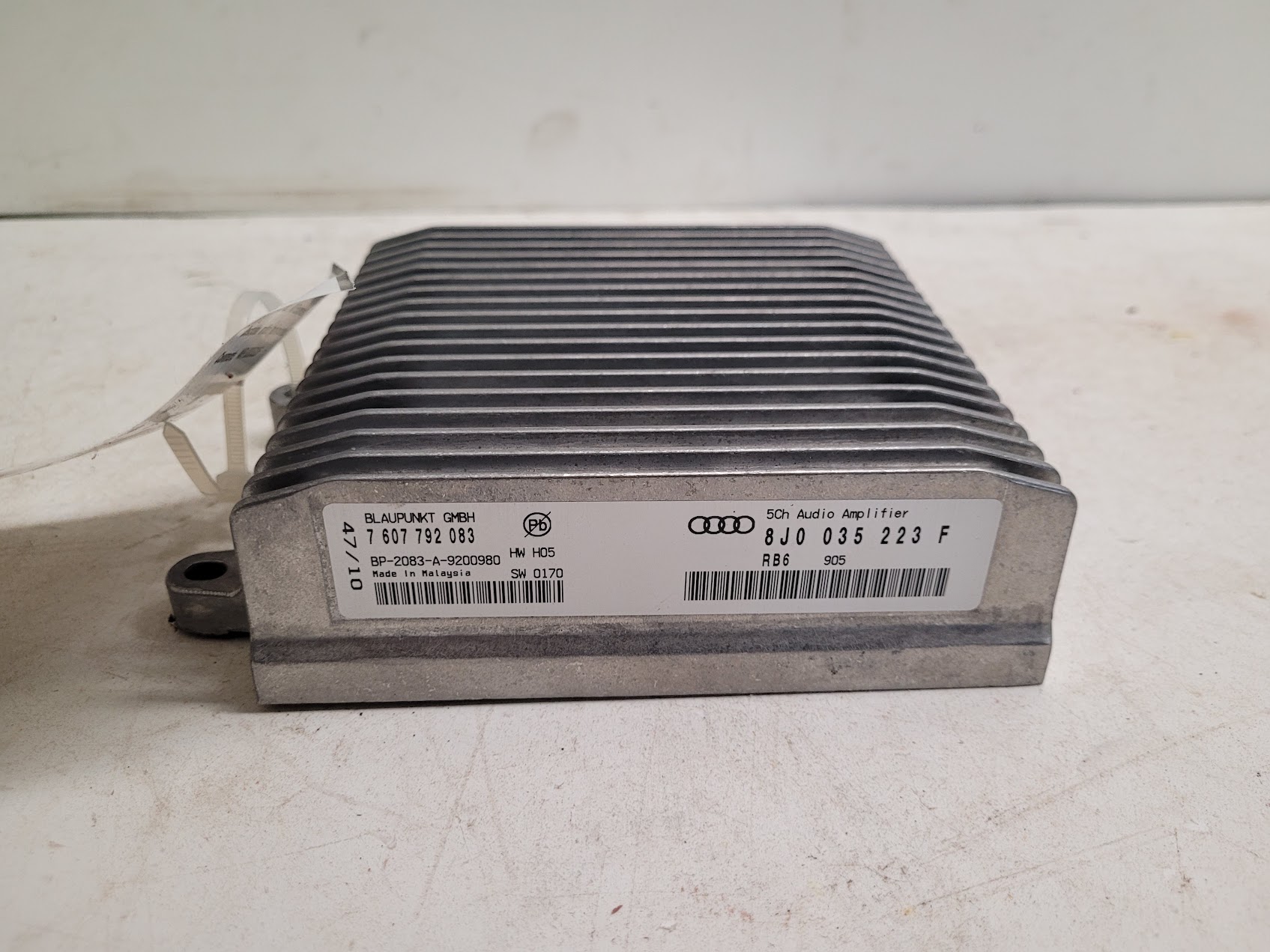Radio Audio for Audi vehicles