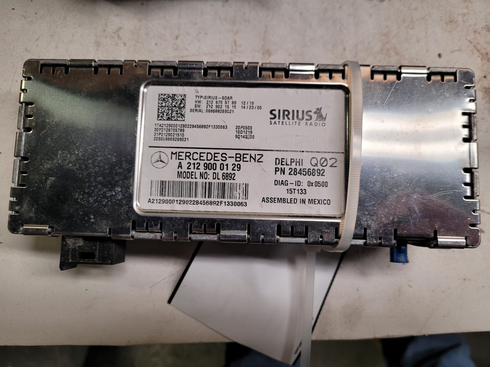 Radio Audio for Mercedes-Benz vehicles