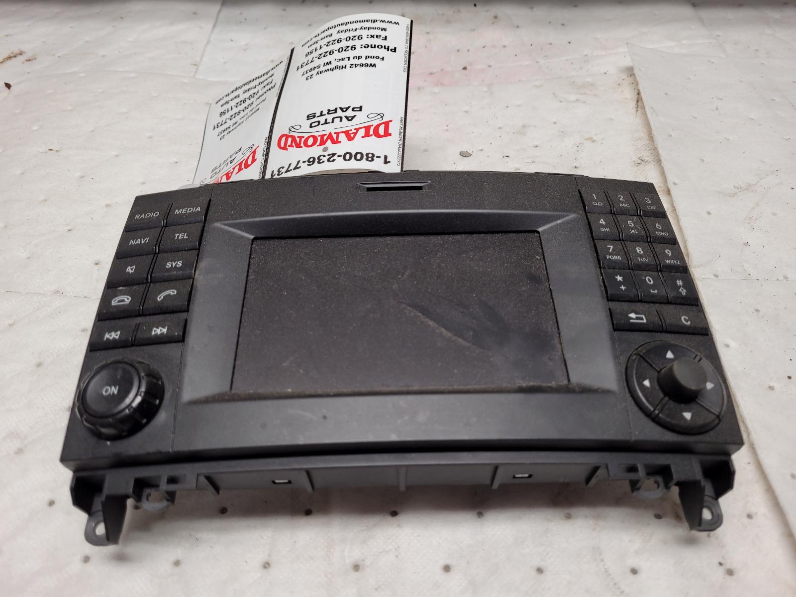 Radio Audio for Mercedes-Benz vehicles