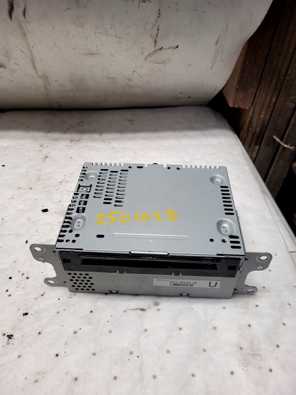 Radio Audio for Ford vehicles