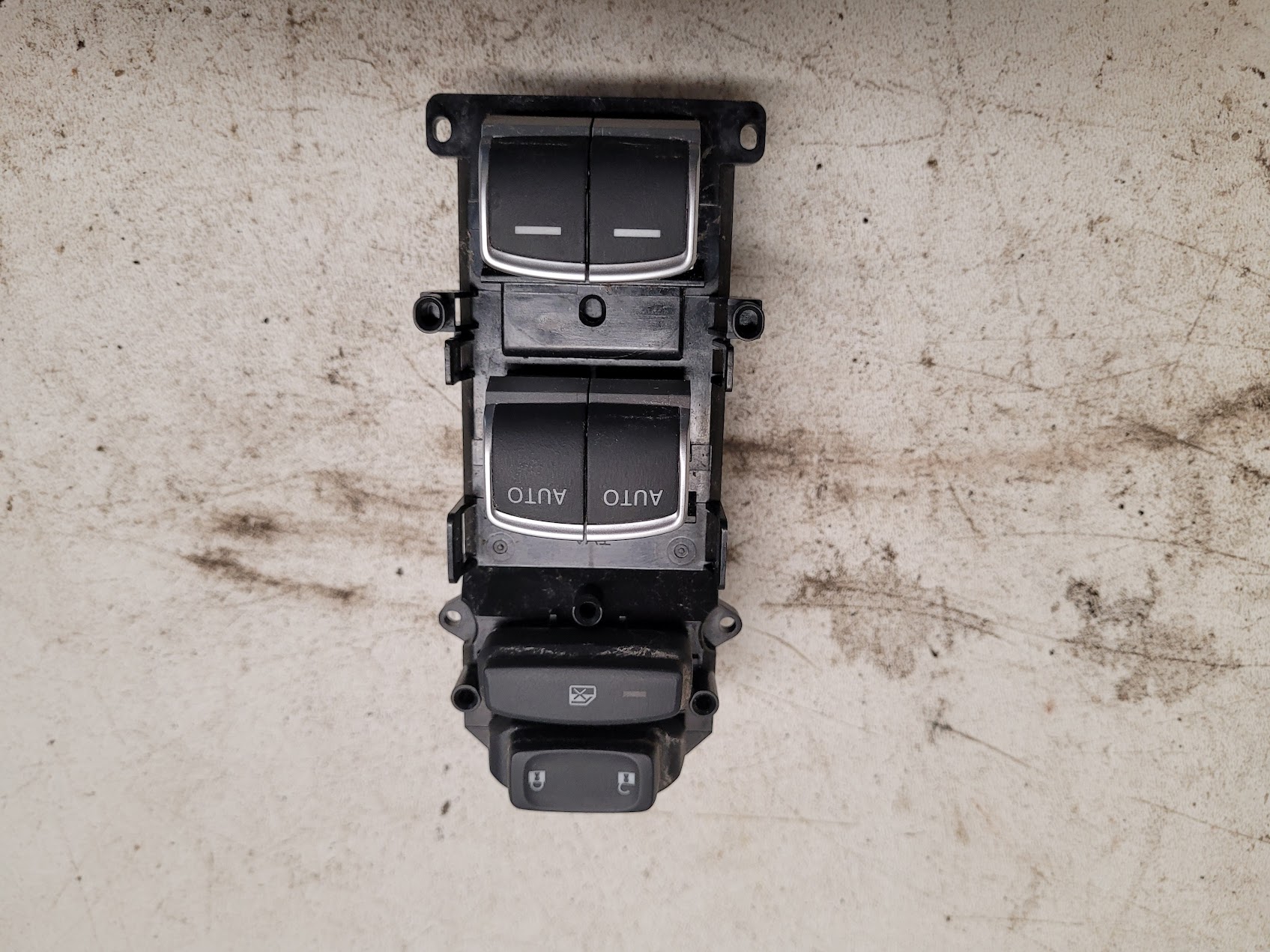 Front Door Switch for Honda vehicles