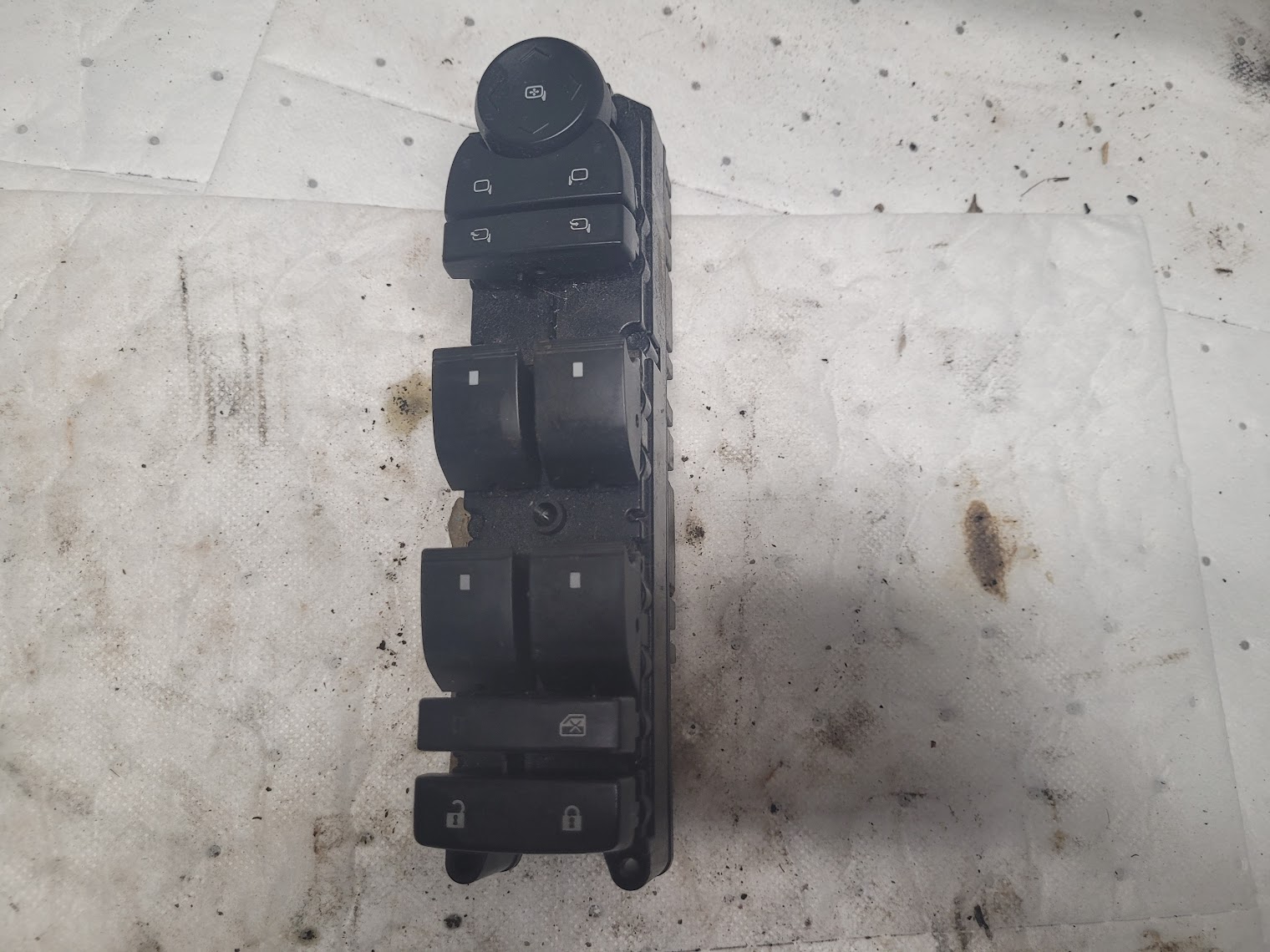 Front Door Switch for GMC vehicles