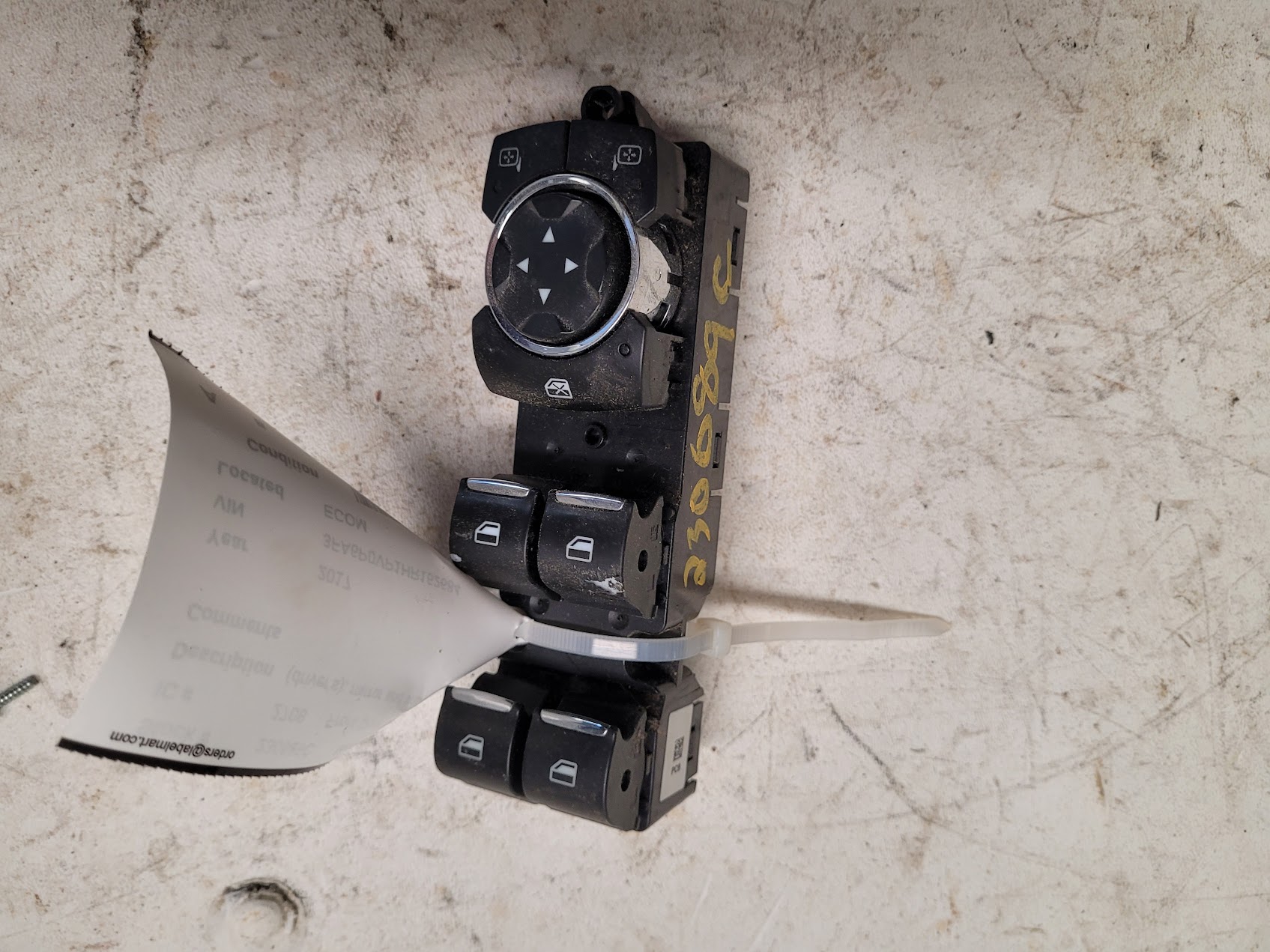 Front Door Switch for Ford vehicles
