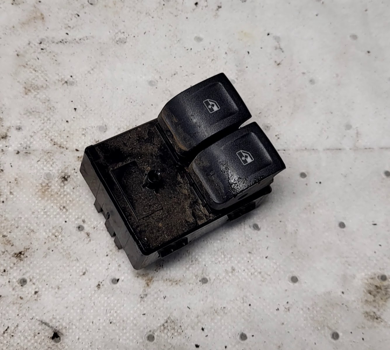 Front Door Switch for Chevrolet and GMC vehicles
