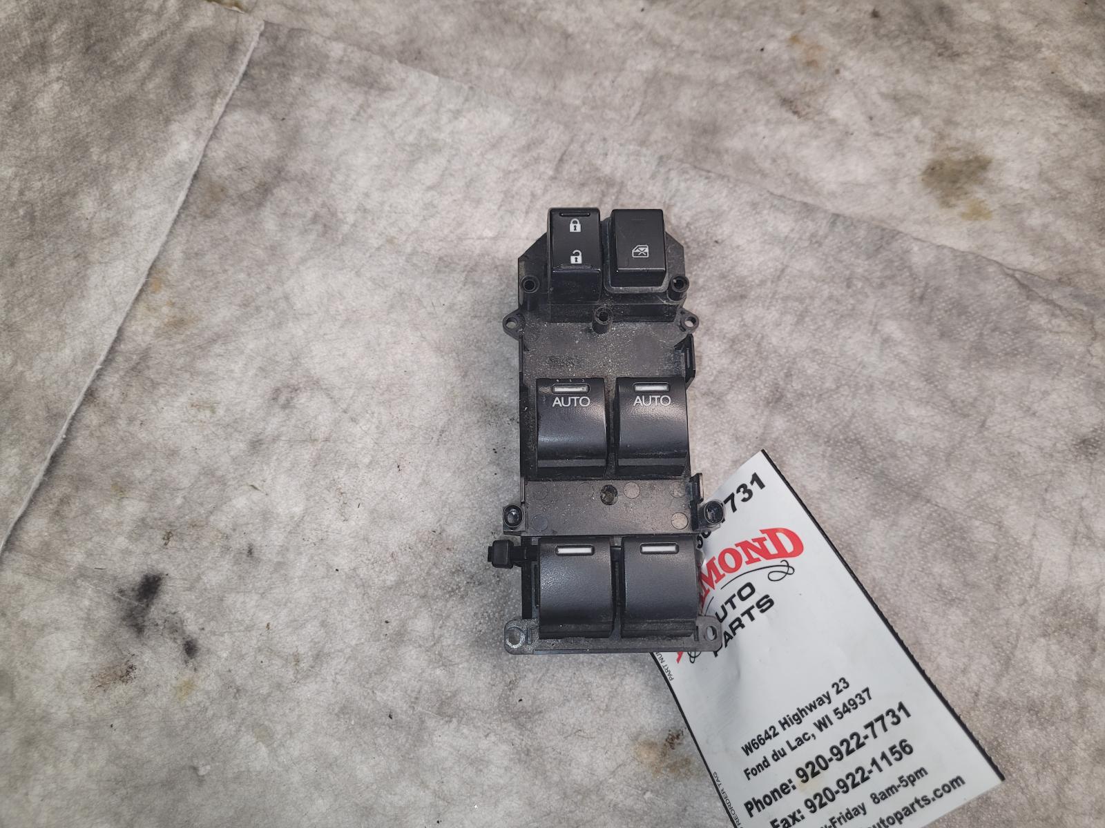 Front Door Switch for Honda vehicles