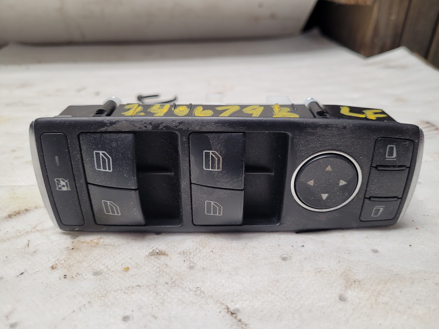 Front Door Switch for Mercedes-Benz vehicles