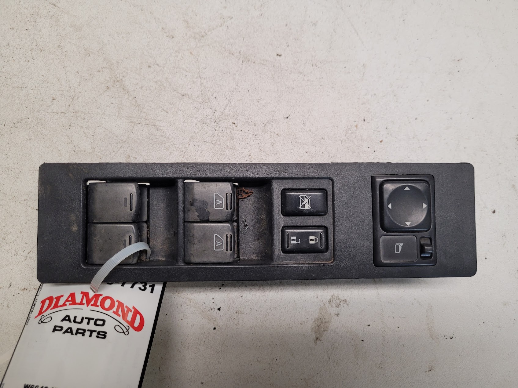 Front Door Switch for Nissan vehicles