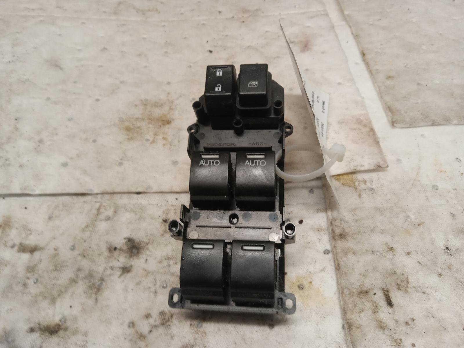 Front Door Switch for Honda vehicles