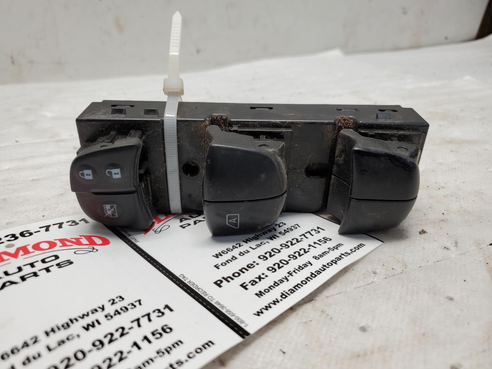 Front Door Switch for Nissan vehicles