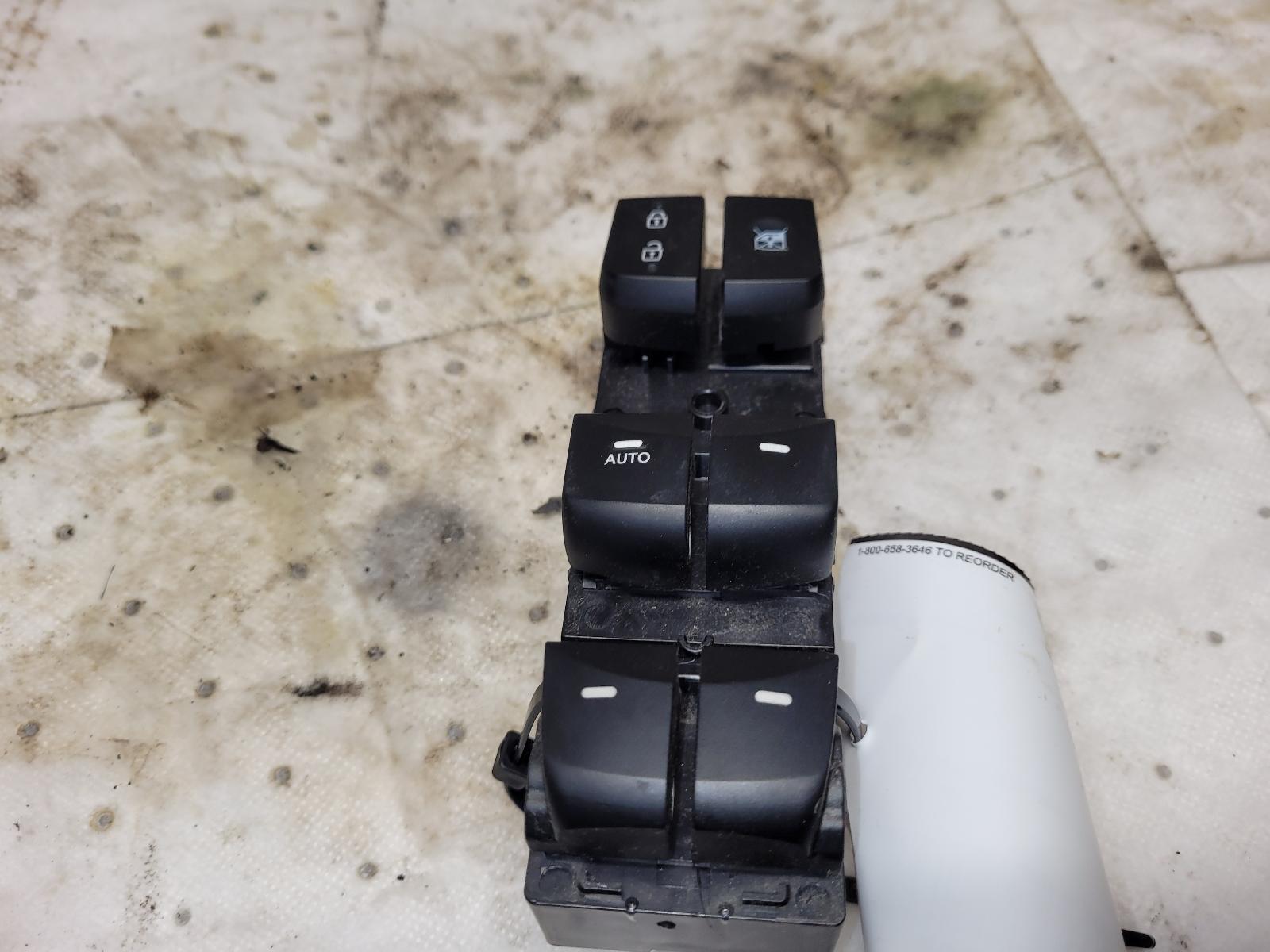 Front Door Switch for Hyundai vehicles