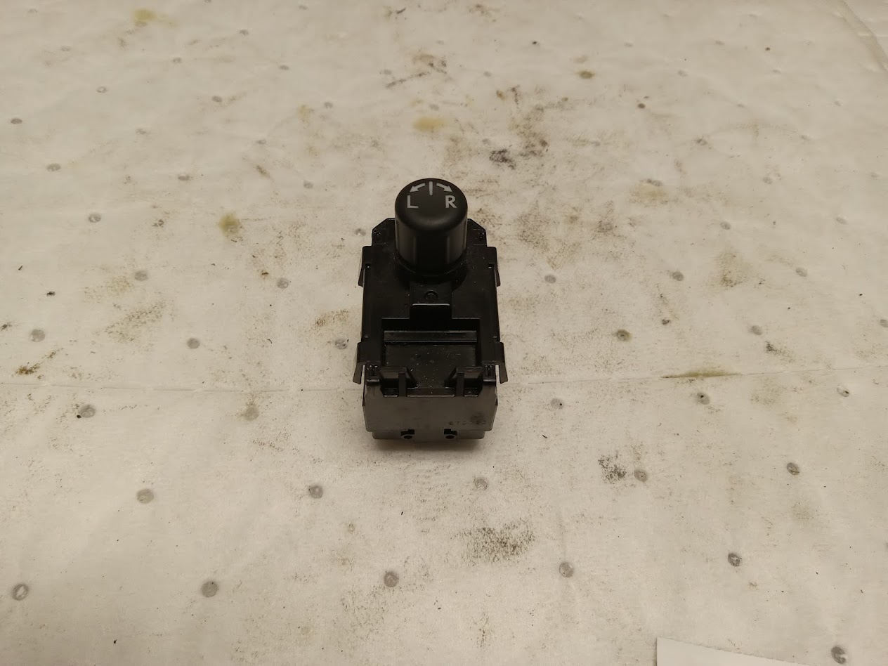 Front Door Switch for Subaru vehicles