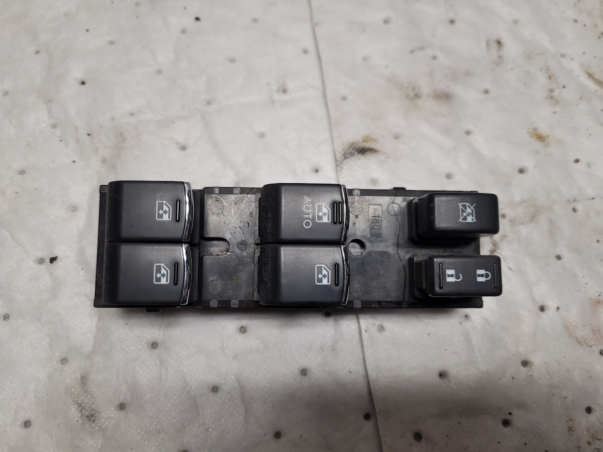Front Door Switch for Subaru vehicles