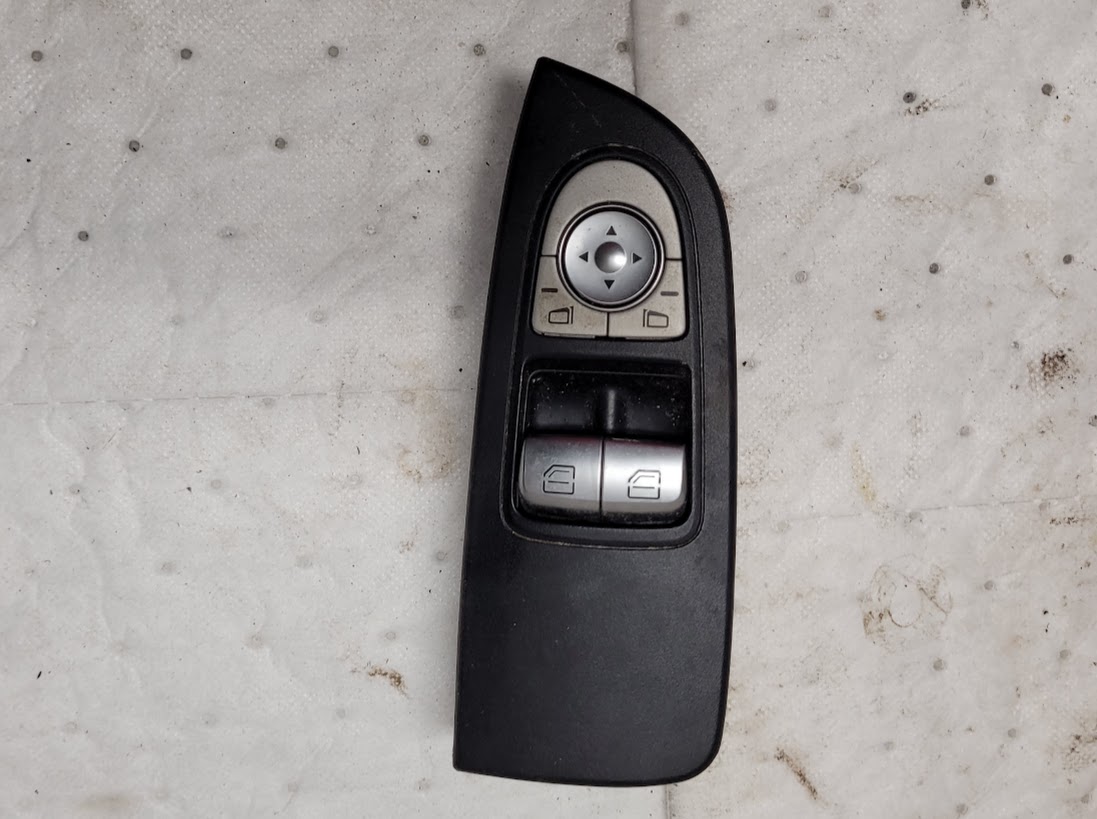 Front Door Switch for Mercedes-Benz vehicles