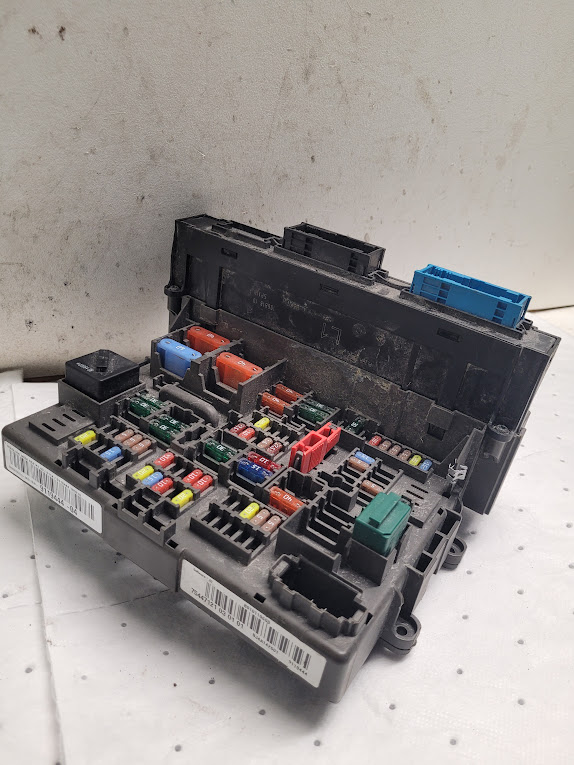 Engine Fuse Box for Bmw vehicles